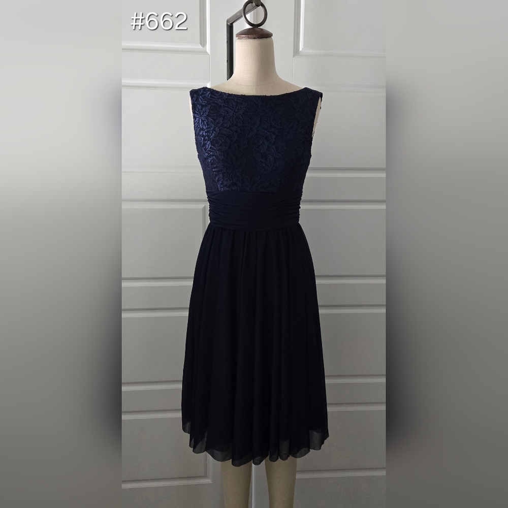 Navy Blue Lace & Chiffon Sleeveless Midi Formal Dress